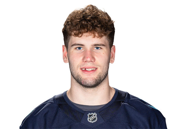 Headshot of Nathan Villeneuve