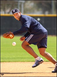 The Royals deal outfielder Lou Piniella and pitcher Ken Wright to