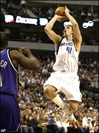 Shaquille O'Neal, Dirk Nowitzki, and the Singular Joy of Sports