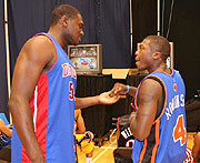 Jason Maxiell, Nate Robinson