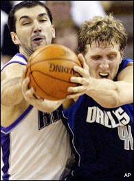 Dirk Nowitzki, Peja Stojakovic