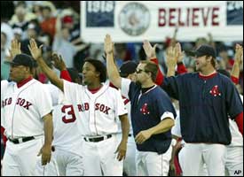 Boston Red Sox vs Yankees. Mark Bellhorn makes a leaping catch to