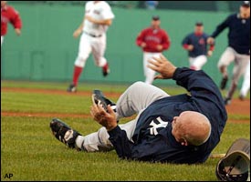 Pedro Martinez Throws Don Zimmer 