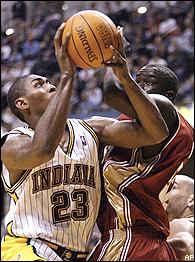 Ron Artest Pacers 23pts/6rebs/4asts/Defense vs Grizzlies (2003