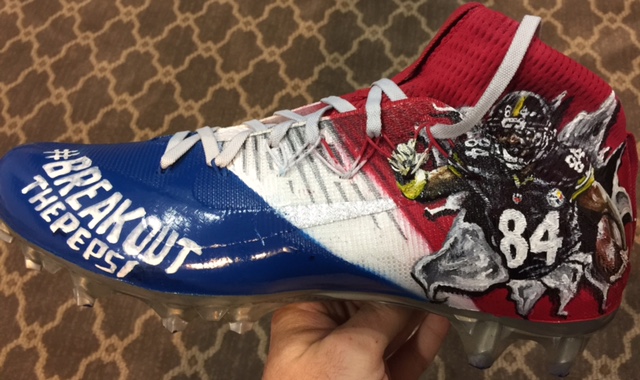 Antonio Brown Pays Tribute To Two Late Florida Legends On His Latest Custom  Cleats •