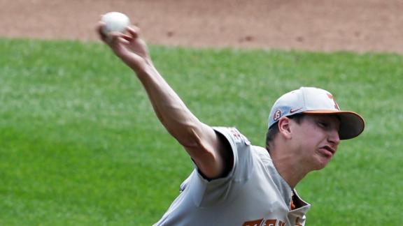 TCU alum Jake Arrieta loses College World Series bet with teammate, will  get Coastal Carolina tattoo