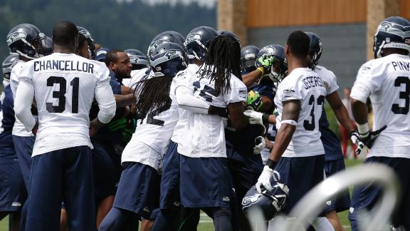 Tempers flare during 10th day of Seahawks training camp - Seattle