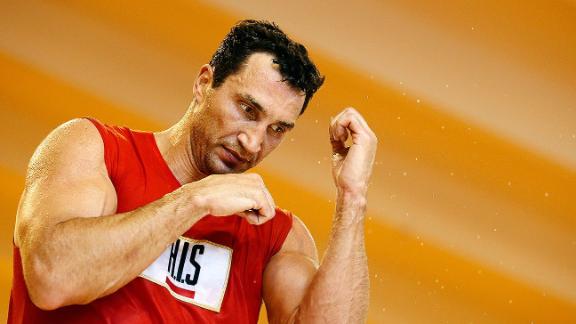 Wladimir Klitschko Has Torn Biceps 6abc Com
