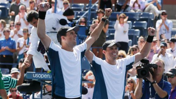 Bryan brothers win 100th title | abc7.com