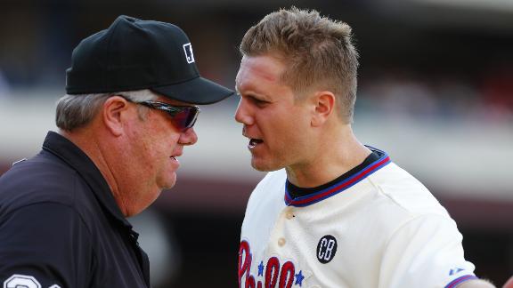 Umpire West suspended one game for contact with Papelbon