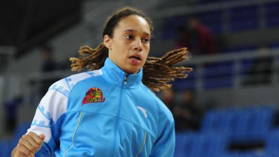 Brittney Griner cut in knife attack - 6abc Philadelphia