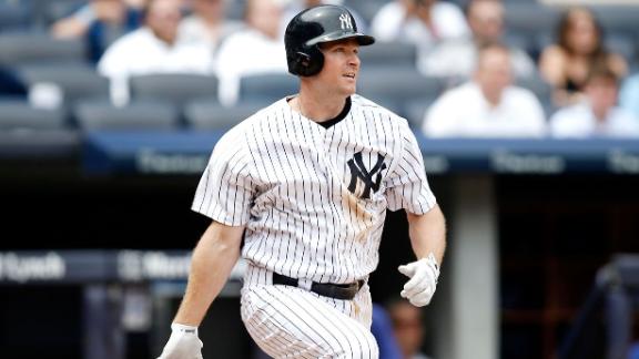 Padres acquire 3B Chase Headley from Yankees