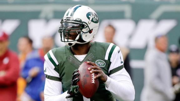 Michael Vick playing prison football – New York Daily News