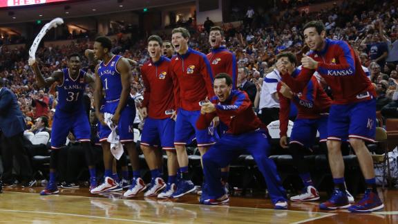 Kentucky Uva Still 1 2 In Ap Poll Abc7news Com