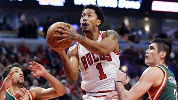 Derrick Rose scores 23 points in first playoff game since 2012 - ABC7 San  Francisco
