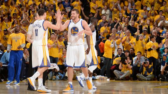 Warriors cruise past Grizzlies to take 3-2 series lead ...