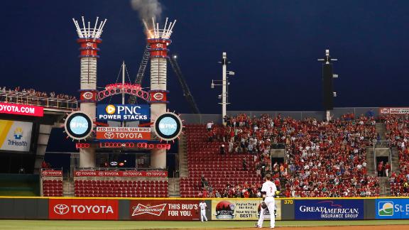Smokestack at GABP catches fire during Reds game
