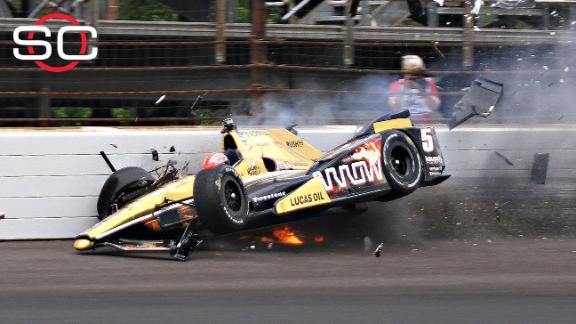 IndyCar Series makes changes to cars after Ed Carpenter practice crash -  Los Angeles Times