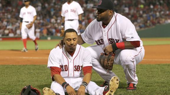 Pedro Martinez's 'parade' continues as Red Sox retire number - ABC7 Chicago