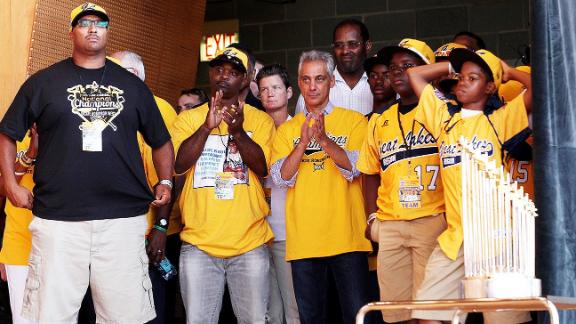 Jackie Robinson West, Little League settle lawsuit over World Series  championship title revoking - ABC7 Chicago