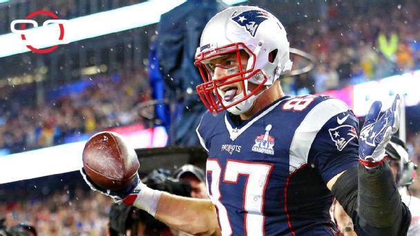 Tom Brady S 4 Passing Tds 3 To Rob Gronkowski Highlight Pats Ope 6abc Philadelphia