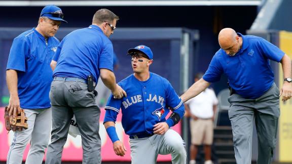 PHOTO: Injured Rockies shortstop Troy Tulowitzki attends Yankees