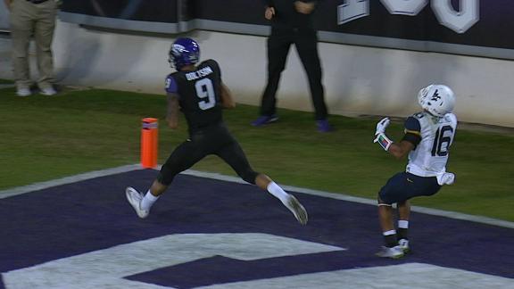 Dana Holgorsen High Fives Trevone Boykin After Ridiculous Run