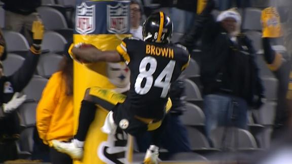 Antonio Brown Has a Personal Reason For Wearing Number 84 on His NFL Jersey