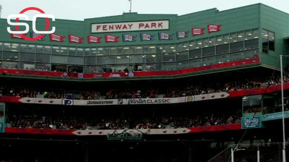 Boston Fenway Park, Outside - François Soulignac