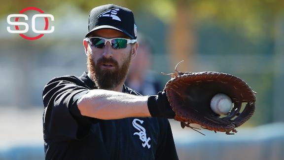 White Sox Ace Accuses GM Of Lying About LaRoche