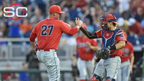 Former Arizona Wildcats baseball coach Jay Johnson wins College