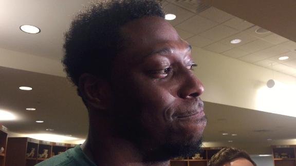 Packers TE Jared Cook finds fried chicken head in takeout wing order ...