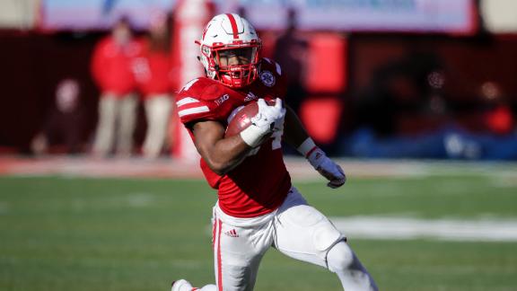 With Fyfe at QB, No. 19 Cornhuskers defeat Maryland 28-7