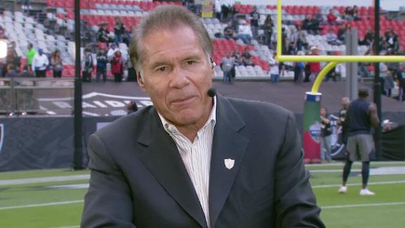 Jim Plunkett was greatly influenced by Tom Flores