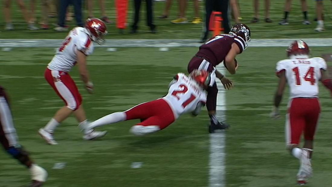 Mississippi State Cuts Into Miami Oh S Lead Before Halftime