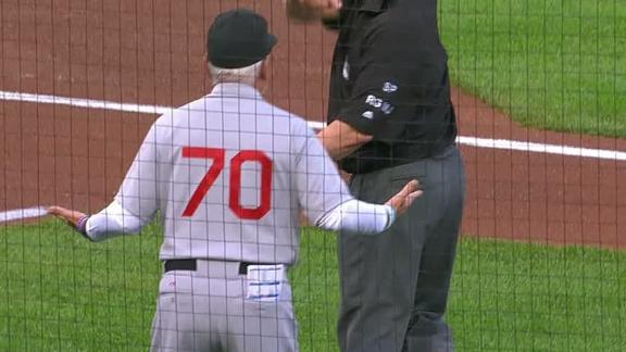 MLB umpires will make replay decision announcements - Chicago Sun