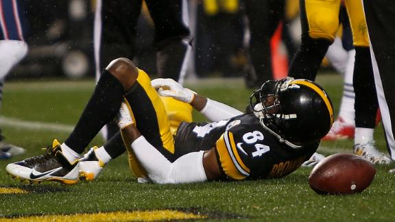 Antonio Brown injury update: Steelers WR hurts calf against