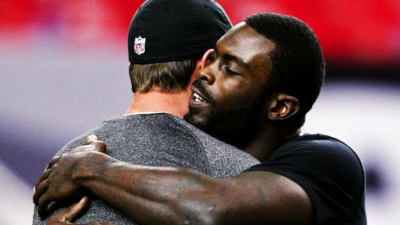 Michael Vick was crushed when Falcons drafted Matt Ryan, now calls him  'family