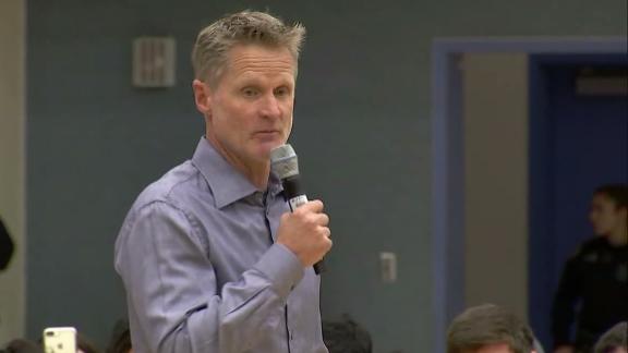 Warriors coach Steve Kerr urges youth to keep fighting for gun safe
