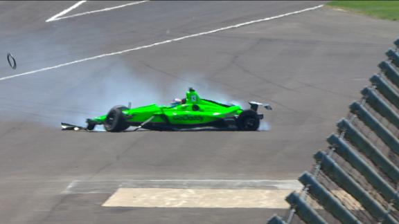 Danica Patrick Crashes In Final Race Espn Video