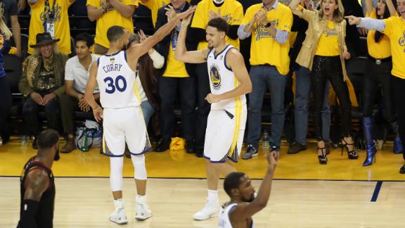 Stephen Curry repaid by Klay Thompson's brother Trayce with double