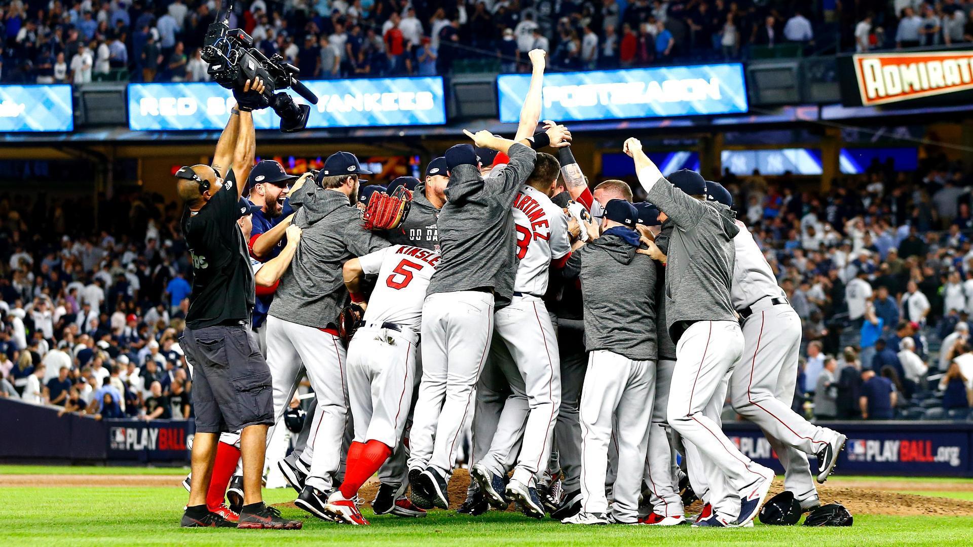 Red Sox hold off Yanks in Game 4, face Astros in ALCS