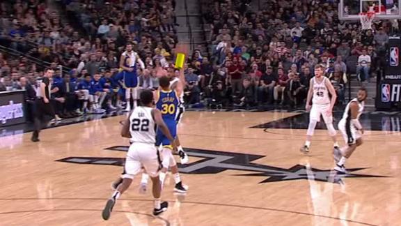 Curry drills 61-footer to end first quarter
