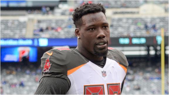 Bucs' Jason Pierre-Paul Says He Has Fractured Finger, Torn Rotator Cuff  Injuries, News, Scores, Highlights, Stats, and Rumors