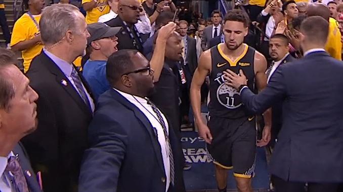 kobe torn acl free throws