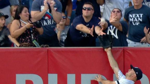 Gardner commits HR robbery on Garcia