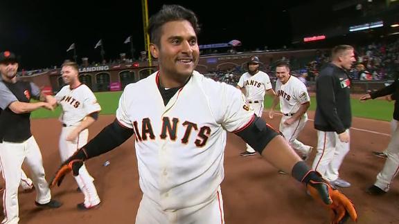 Solano slaps walk-off single for Giants in 16th