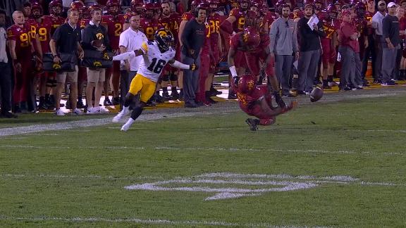 Iowa locks up win after Iowa State muffs punt in brutal fashion
