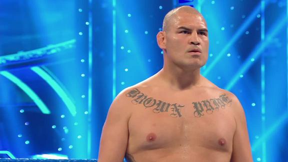 Ex-UFC heavyweight champ Cain Velasquez in talks to sign with WWE