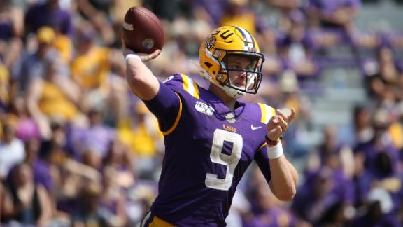 Burrow goes off for 6 TDs in LSU's big win
